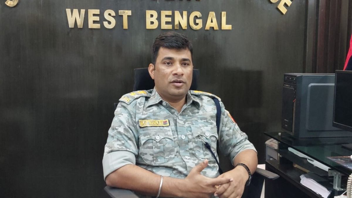 পুরুলিয়ার পুলিশ সুপার-কাঁথির এসডিপিও-কে সরাল কমিশন, ভোটে ডিউটি নয়
