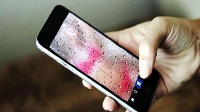 বছরে দু'বার সারিয়ে নিন ভাঙা-খারাপ ফোন, স্যামসাংয়ের ধামাকা প্ল্যান