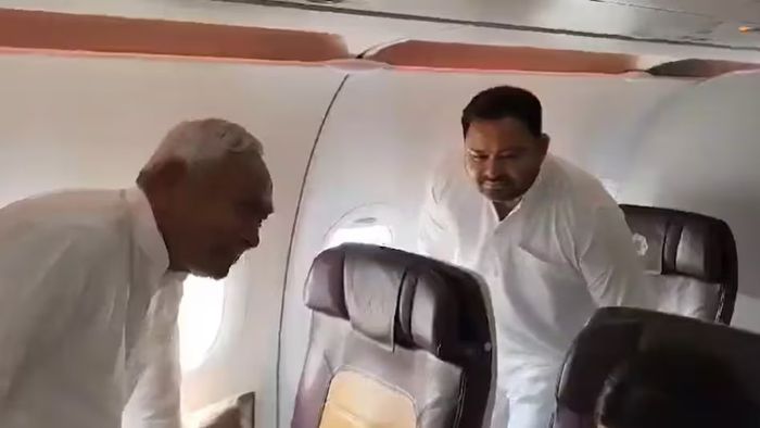 নীতীশ কুমার-তেজস্বী যাদব