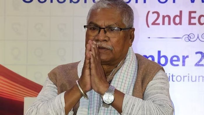 বিধায়ককে পরোক্ষে শিবির বদলের বার্তা BJP-র