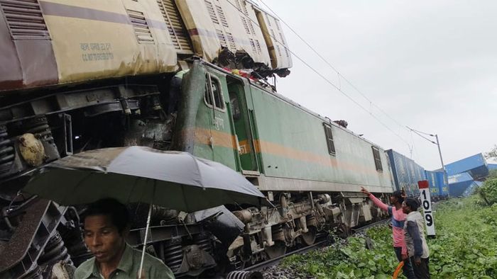 কাঞ্চনজঙ্ঘা এক্সপ্রেস দুর্ঘটনায় মৃত বেড়ে ৯, এখনও হাসপাতালে ভর্তি ৩০