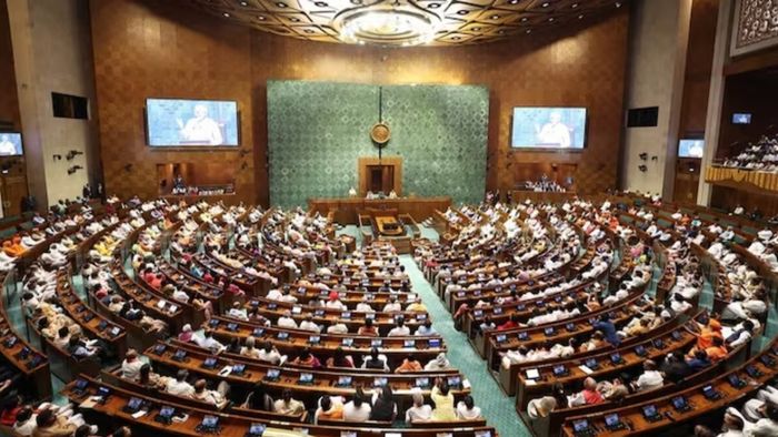 NEET ইস্যুতে আজ উত্তপ্ত হতে পারে লোকসভা, শাসক-বিরোধী দু'পক্ষই তৈরি