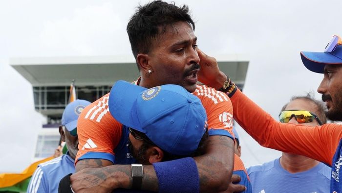 Hardik Pandya, Rohit Shrama