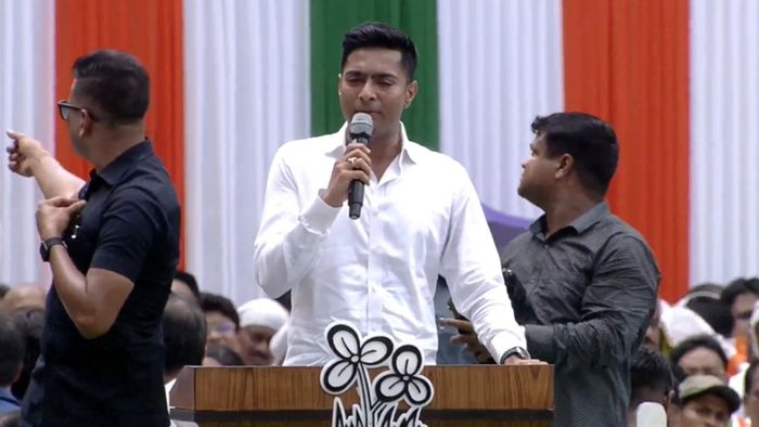 অভিষেক বন্দ্যোপাধ্যায়