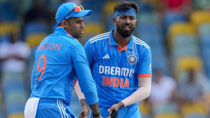 হার্দিককে মাত দিয়ে বাজিমাত করলেন সূর্য