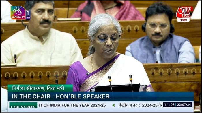 উচ্চশিক্ষায় ১০ লাখ টাকা লোন দেবে কেন্দ্র, নামমাত্র সুদে e-voucher