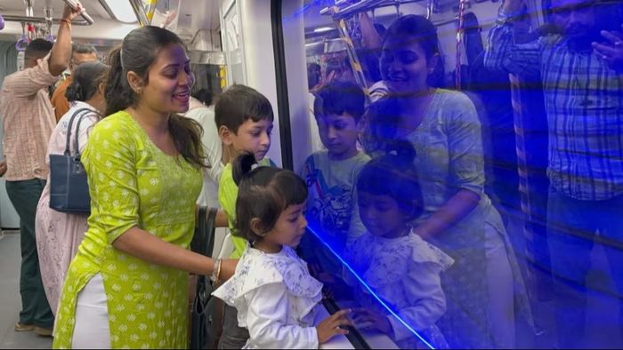 কলকাতা মেট্রো। ফাইল ছবি