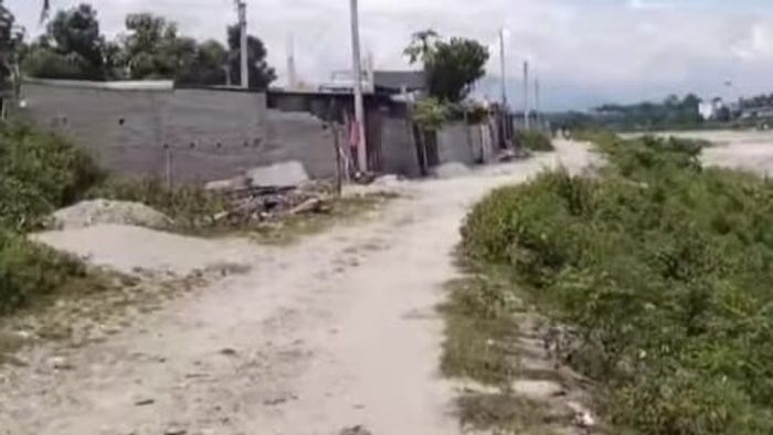 নদীর চর দখল করে মোটা টাকার বিনিময়ে বিক্রির অভিযোগে উত্তাল শিলিগুড়ি