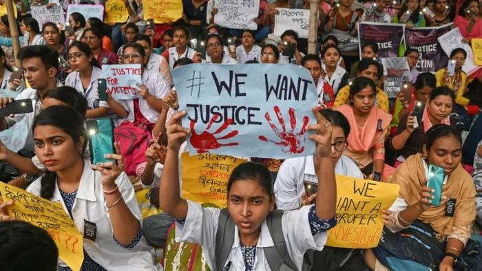 আরজি করকাণ্ডে বিক্ষোভ অব্যাহত।
