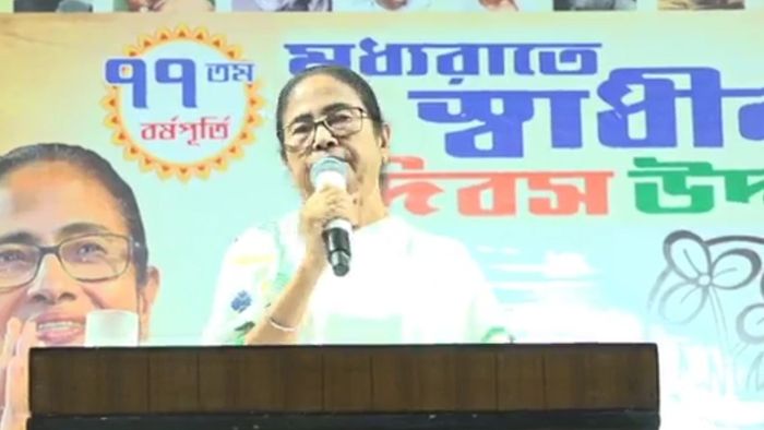 মুখ্যমন্ত্রী মমতা বন্দ্যোপাধ্যায়