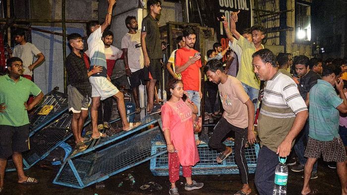 আরজি কর হাসপাতালে ভাঙচুর