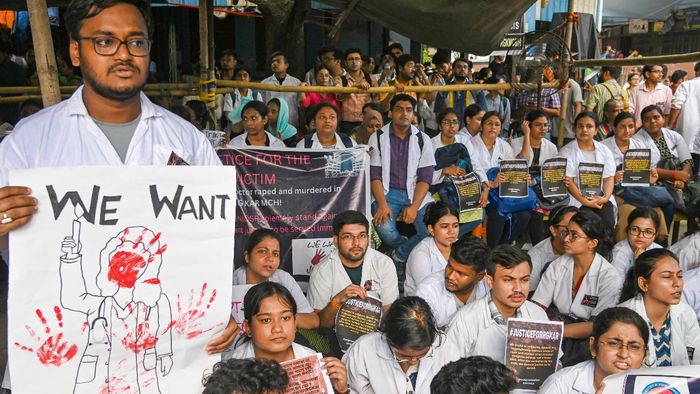 ময়নাতদন্তের বিস্তারিত রিপোর্ট সামনে এলো