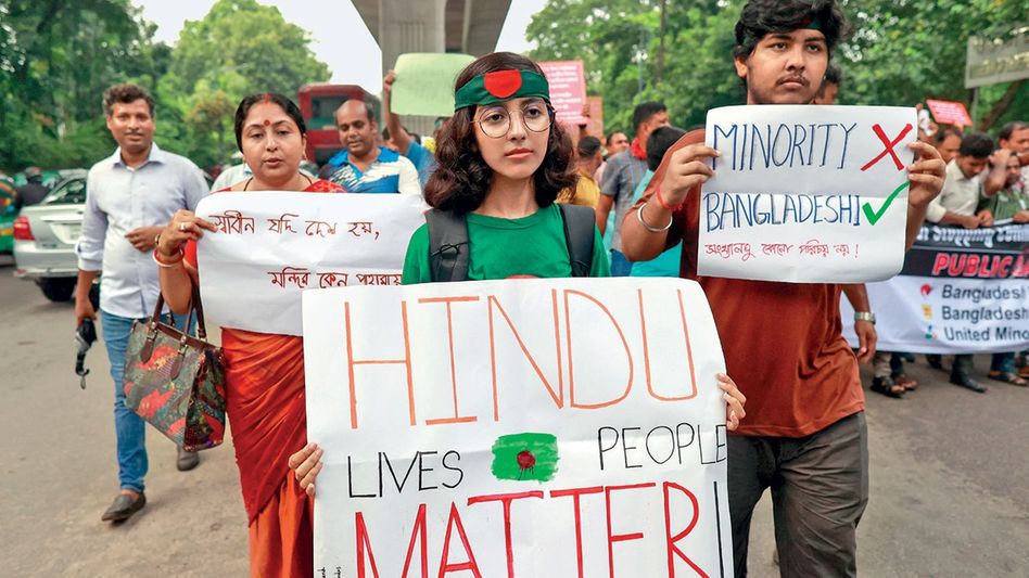 দুর্গাপুজোয় বাংলাদেশে সাম্প্রদায়িক অশান্তির আশঙ্কা, জারি সতর্কতা দুর্গাপুজোয় বাংলাদেশে সাম্প্রদায়িক অশান্তির আশঙ্কা, জারি সতর্কতা