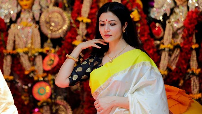 কোয়েল মল্লিক (ছবি: ফেসবুক)