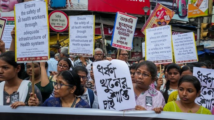 আর জি কর কাণ্ডের প্রতিবাদ