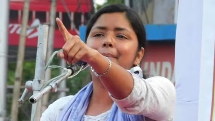 মীনাক্ষী মুখোপাধ্যায়।