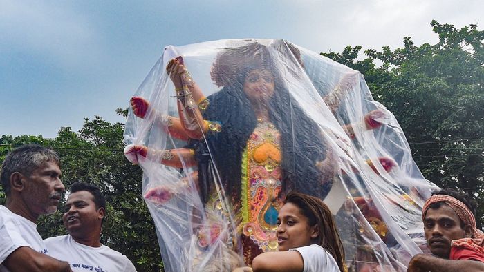 বৃষ্টি আপাতত চলবে।-ফাইল ছবি