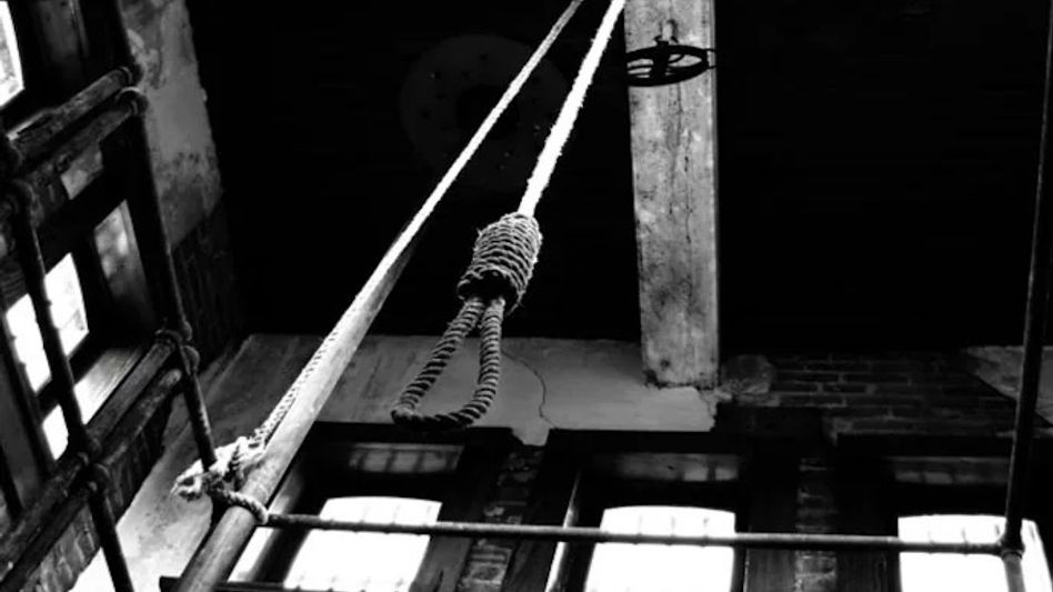 তিলজলায় ৭ বছরের শিশুকে ধর্ষণ-খুনে ফাঁসির সাজা, 'বিরল থেকে বিরলতম', বলল আদালত তিলজলায় ৭ বছরের শিশুকে ধর্ষণ-খুনে ফাঁসির সাজা, 'বিরল থেকে বিরলতম', বলল আদালত