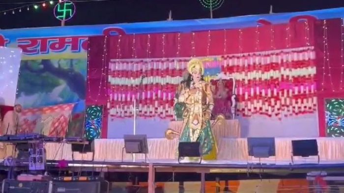 রামলীলার মঞ্চে মৃত্যু হল রামেরই! ভাইরাল হাড়হিম করা ভিডিও
