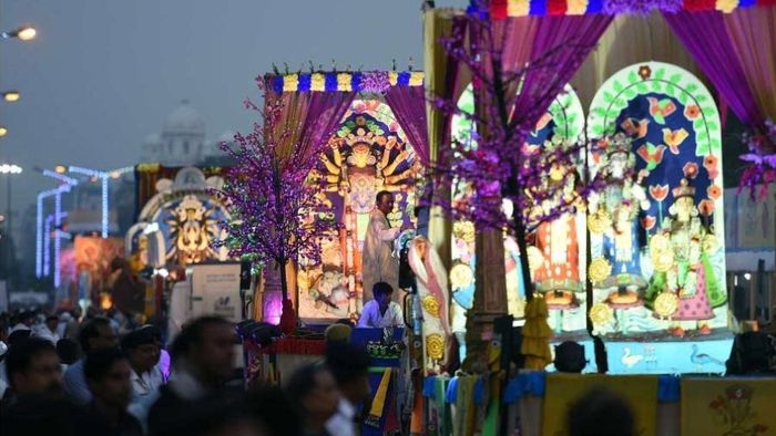 দুর্গাপুজো কার্নিভাল-- ফাইল ছবি
