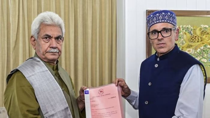 জম্মু কাশ্মীরকে পূর্ণরাজ্য বানানোর প্রস্তাব গৃহীত, বল এখন কেন্দ্রের কোর্টে