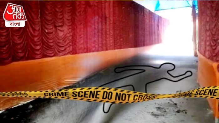 পুজো মণ্ডপের পুড়ে যাওয়া অংশের নমুনাও পরীক্ষার জন্য পাঠানো হয়েছে।