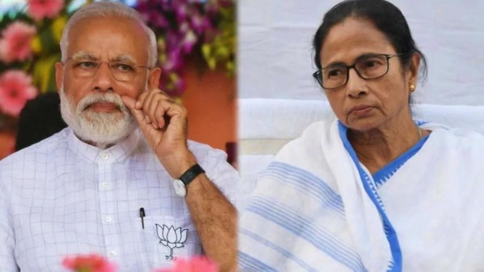 PM Modi And CM Mamata (File Photo)