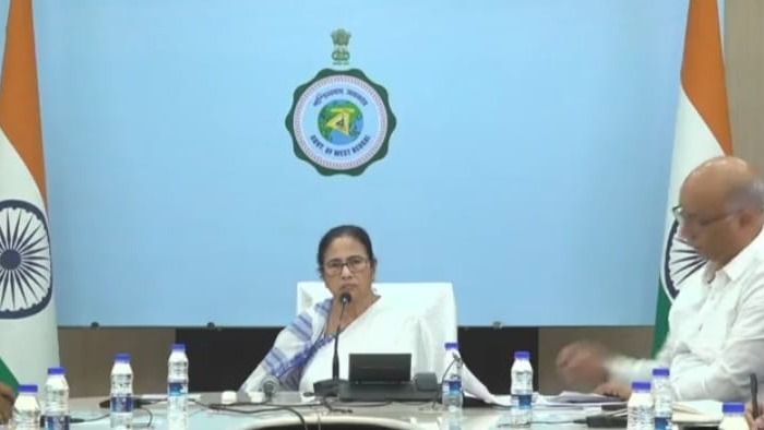উত্তরবঙ্গে ম্যালেরিয়া-ডেঙ্গি নিয়ে সতর্ক করলেন মমতা, PHE-কে বিশেষ নির্দেশ
