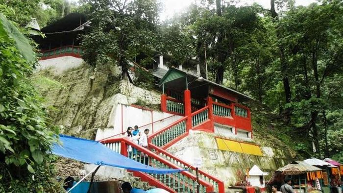 স্বপ্নাদেশে ছিল পঞ্চমুণ্ডির আসন, দার্জিলিঙের এই কালীমন্দিরের অজানা কাহিনি