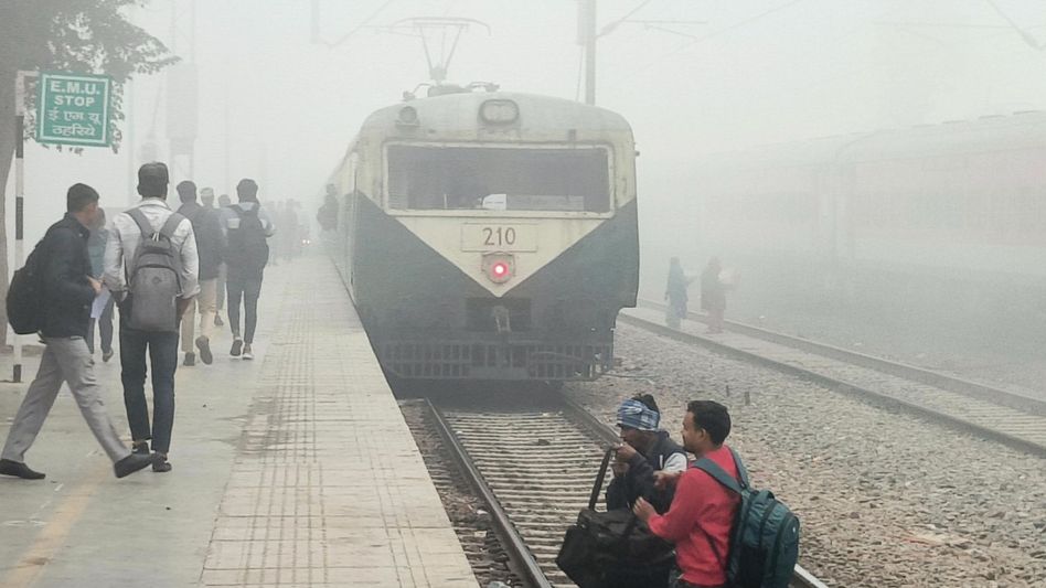 জাঁকিয়ে ঠান্ডা পড়েছে দক্ষিণবঙ্গের ৪ জেলায়, আগামী ৫ দিন কত ডিগ্রি নামতে পারে? পূর্বাভাস জাঁকিয়ে ঠান্ডা পড়েছে দক্ষিণবঙ্গের ৪ জেলায়, আগামী ৫ দিন কত ডিগ্রি নামতে পারে? পূর্বাভাস