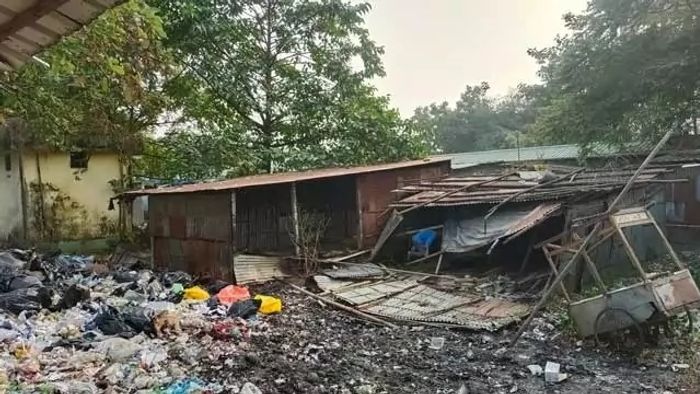 উত্তরবঙ্গ মেডিক্যাল চত্বরে আগুনে আতঙ্ক, পুড়ে ছাই হাসপাতাল লাগোয়া দোকান