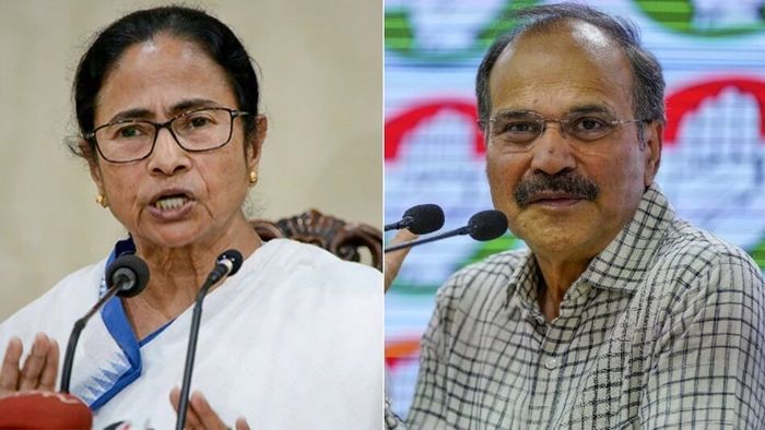 মমতা বন্দ্যোপাধ্যায় ও অধীর চৌধুরী (বাঁ দিক থেকে)।