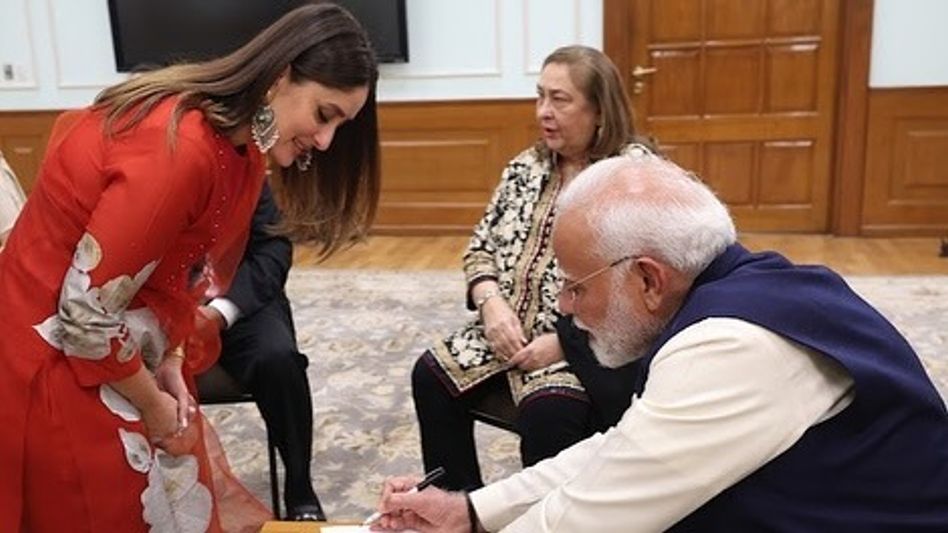 'বলেছি মণিপুর, শুনেছেন করিনা কাপুর', প্রধানমন্ত্রীকে খোঁচা কংগ্রেসের 'বলেছি মণিপুর, শুনেছেন করিনা কাপুর', প্রধানমন্ত্রীকে খোঁচা কংগ্রেসের