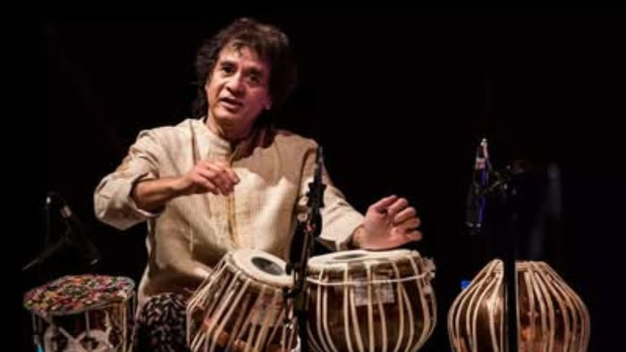 প্রয়াত তবলার যাদুকর জাকির হুসেন