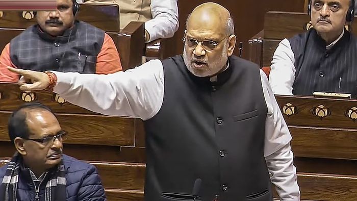 অমিত শাহাঞ্চ্যা বিধানভারুন তুফান রাদা