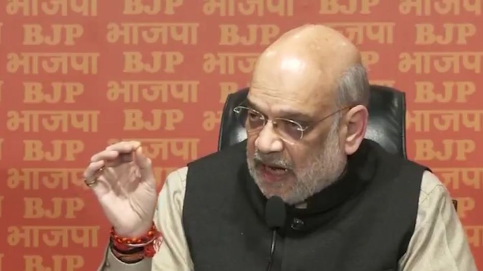 নিজেরা ভারতরত্ন নিয়েছে, অথচ আম্বেদকরকে ভারতরত্ন দেয়নি: অমিত শাহ নিজেরা ভারতরত্ন নিয়েছে, অথচ আম্বেদকরকে ভারতরত্ন দেয়নি: অমিত শাহ