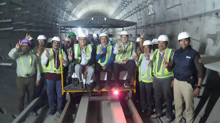 কলকাতা মেট্রোর ট্রলি ট্রায়াল।-ফাইল ছবি