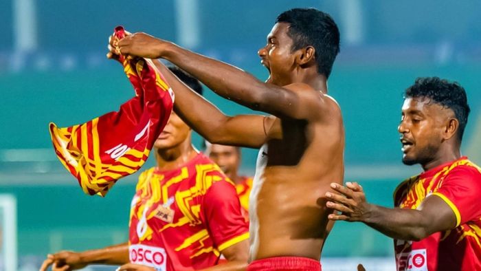 ছ’বছর পর সন্তোষ ট্রফি জয় বাংলার