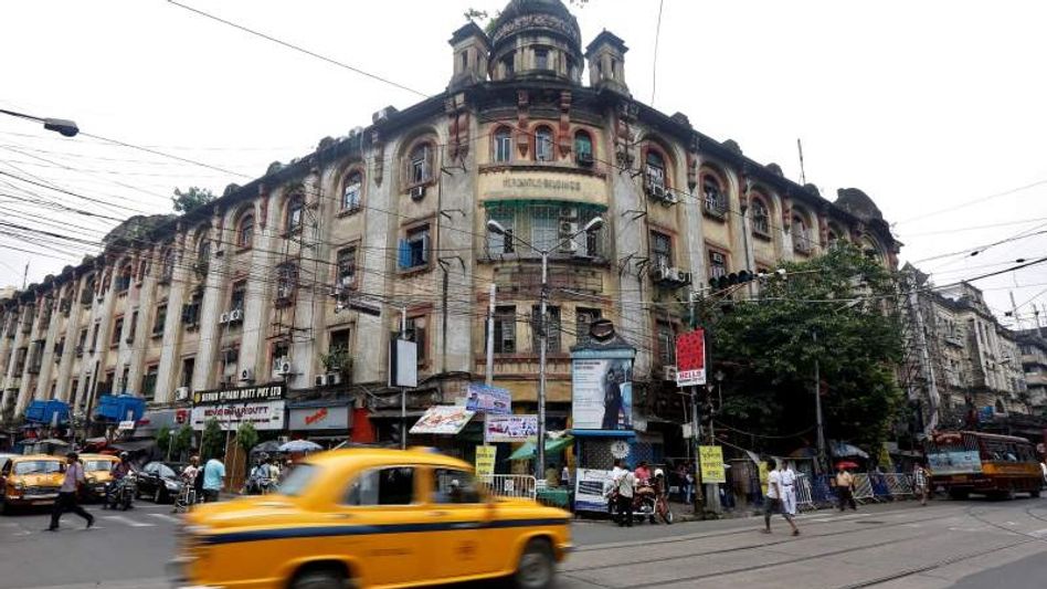 ভাড়াটে সেজে বাংলাদেশিদের আস্তানা? কলকাতা পুলিশের তৎপরতায় বিপাকে বাড়িওয়ালারা ভাড়াটে সেজে বাংলাদেশিদের আস্তানা? কলকাতা পুলিশের তৎপরতায় বিপাকে বাড়িওয়ালারা