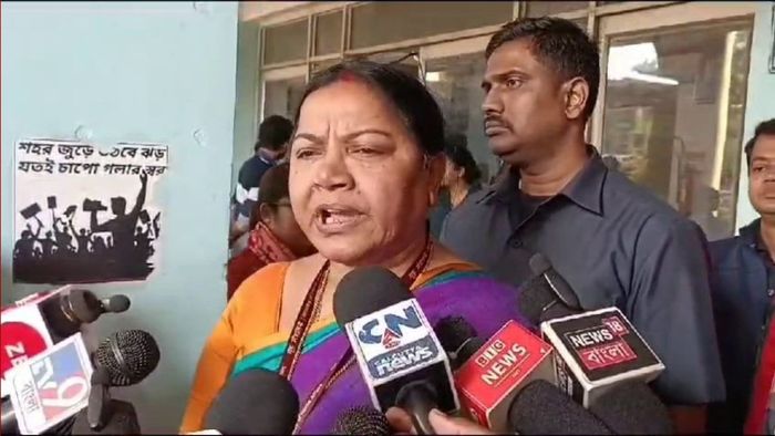 জাতীয় মহিলা কমিশনের সদস্যা ডক্টর অর্চনা মজুমদার।