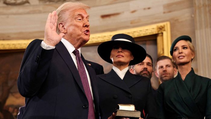 পরিবারের সঙ্গে ডোনাল্ড ট্রাম্প