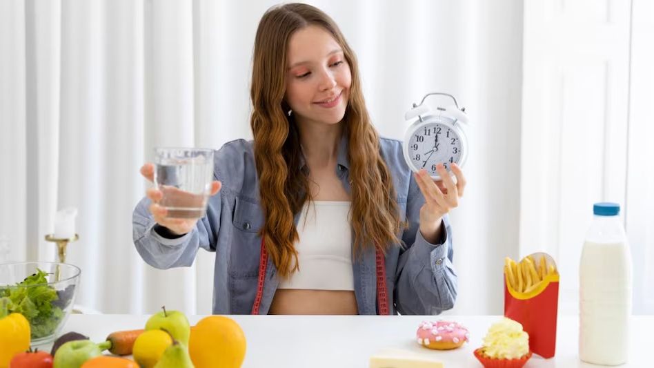 ওজন কমাতে ইন্টারমিটেন্ট ফাস্টিং করছেন? এর সুবিধা- অসুবিধা কী, জেনে রাখুন ওজন কমাতে ইন্টারমিটেন্ট ফাস্টিং করছেন? এর সুবিধা- অসুবিধা কী, জেনে রাখুন