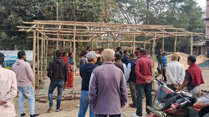 বারাসতে TMC-র অস্থায়ী অফিস নির্মাণ ঘিরে উত্তেজনা