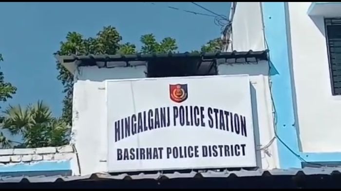 হিঙ্গলগঞ্জ থানা।-ফাইল ছবি