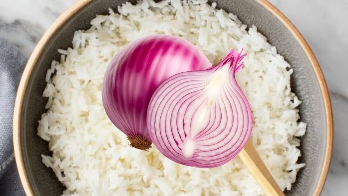 ভাতের সঙ্গে কাঁচা পেঁয়াজ খাওয়ার উপকারিতা জানুন।