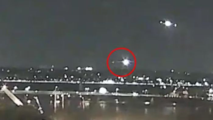 ওয়াশিংটনে বড় দুর্ঘটনা