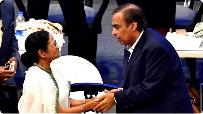 দিনে ৬৪ হাজার পা হাঁটেন মমতা, BGBS-এ শুনে অবাক মুকেশ আম্বানি