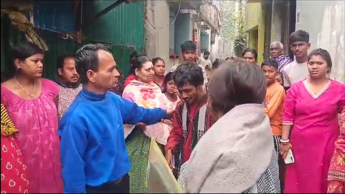 ছেলের বিরুদ্ধে মাকে খুনের অভিযোগ।