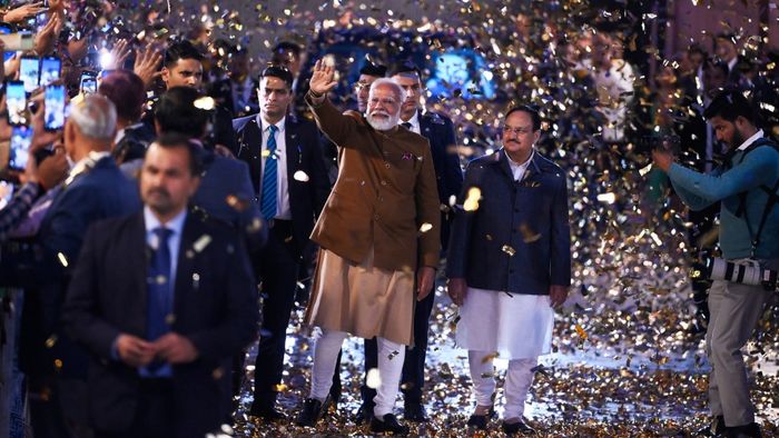 মোদীর মার্কিন সফরের পর দিল্লিতে মুখ্যমন্ত্রীর শপথ? দৌড়ে এই ৫ নেতা