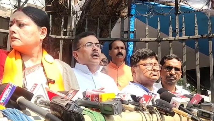 সংবাদমাধ্যমের মুখোমুখি শুভেন্দু অধিকারী